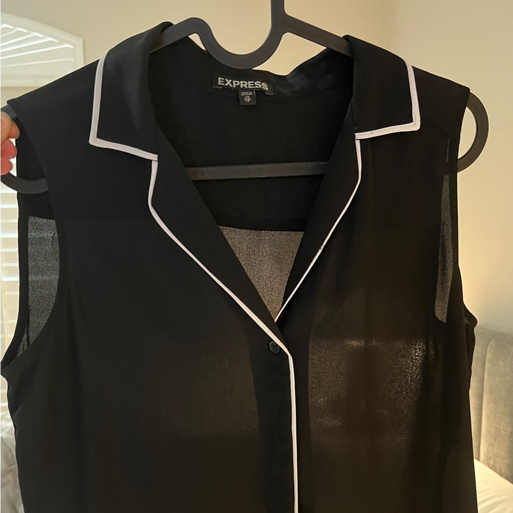 Express sleeveless top
